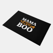 ハロウィーンママは私のブー誕生日 ドアマット (アングル)