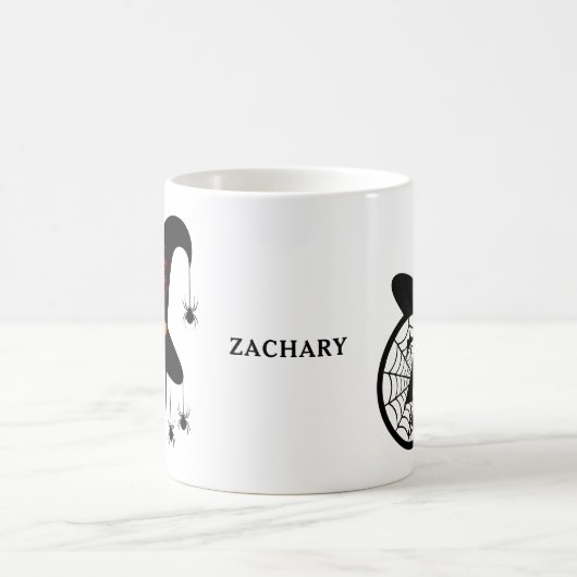ハロウィーンモノグラムZ魔女の帽子あなたの名前をクモ コーヒーマグカップ (中央)