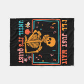 ハロウィーン先生静かになるまで待つ フリースブランケット (正面(横))