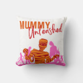 ハロウィーン切手コレクション「ミイラ解放」 クッション (正面)