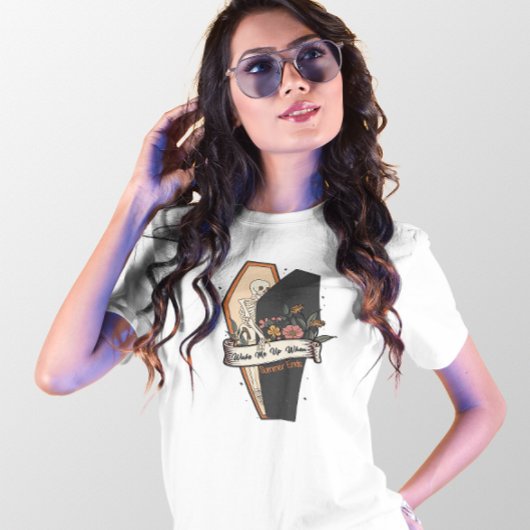 ハロウィーン夏が終わると私を起こす Tシャツ