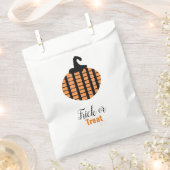 ハロウィーン幾何学的カボチャストライプの フェイバーバッグ (クリップ留めされた状態)