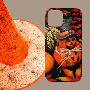ハロウィーン彫りカボチャと紅葉 iPhone 12ケース