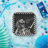 ハロウィーン怖いスケルトン白黒市松模様に ペーパープレート (パーティー)