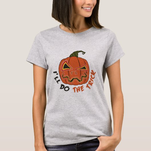 ハロウィーン怖いハロウィーンのトリックを行う Tシャツ (正面)