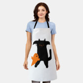 ハロウィーン猫が怖い エプロン (着用した状態)