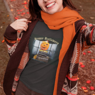 ハロウィーン用の怖い本 Tシャツ
