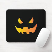 ハロウィーン用の恐ろしいカボチャ顔 マウスパッド (マウス)