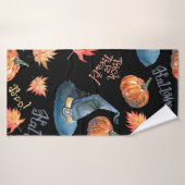 ハロウィーン用の継ぎ目のない模様で、ハロウィーン用のカボチャが描かれています。 バスタオル (バスタオル)