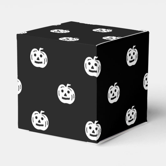 ハロウィーン白黒ハロウィーンのカボチャのちょうちん柄かわいい フェイバーボックス (裏面サイド)