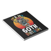 ハロウィーン私の60番誕生日ゾンビ ノートパッド (アングル)