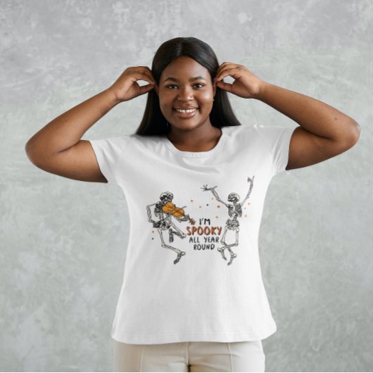 ハロウィーン私は不気味一年中のスケルトン💀 Tシャツ