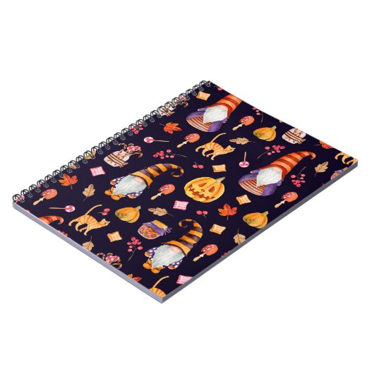 ハロウィーン要素を使用したヴィンテージのシームレスなパターン。 ノートブック (左側)