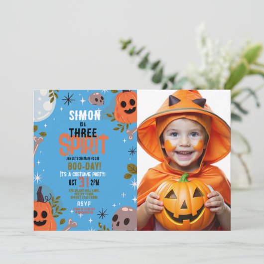 ハロウィーン誕生日スリーボーイズパーティーフォトブルー3 招待状 (スタンド正面)