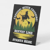 ハロウィーン警告ウィッチブロムスティックを飛んでいる横切る 台座サイン (正面)