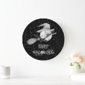 ハロウィーン魔女ほうき、怖い眼球、クモの巣 ラージ壁時計 (ホーム)