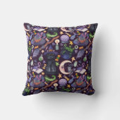 ハロウィーン魔法：暗い手の描画パターン。 クッション (裏面)