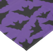 ハロウィーン黒こうもり紫クールスプキー柄 テーブルクロス (アングル)