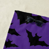 ハロウィーン黒こうもり紫クールスプキー柄 ビーチタオル (インサイチュ)