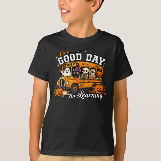 ハロウィーン スクールバス 今日は学習日  Tシャツ (正面)