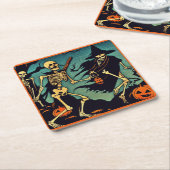 ハロウィーン – スケルトンWoodcut 2 スクエアペーパーコースター (アングル)