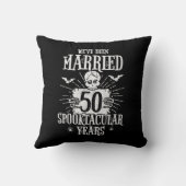ハロウィーン スプークタキュラー 50周年結婚記念日 クッション (裏面)