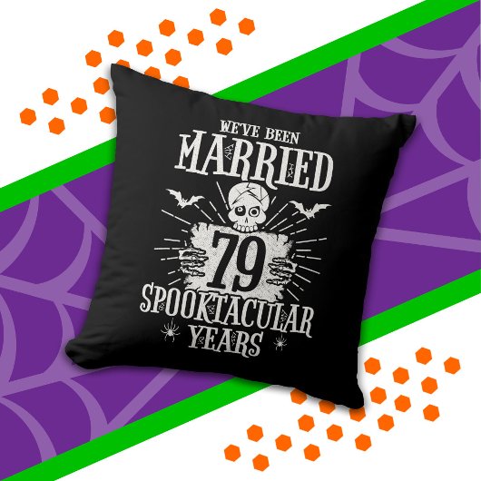 ハロウィーン スプークタキュラー 79周年 結婚記念日 クッション