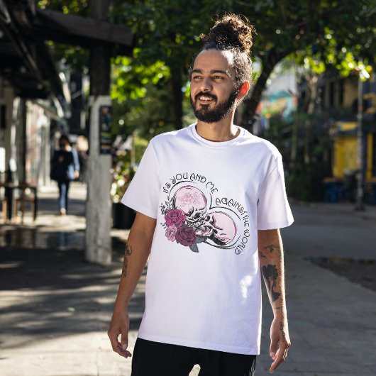 ハロウィーンIYの君と私は世界の恋人たちに対して Tシャツ