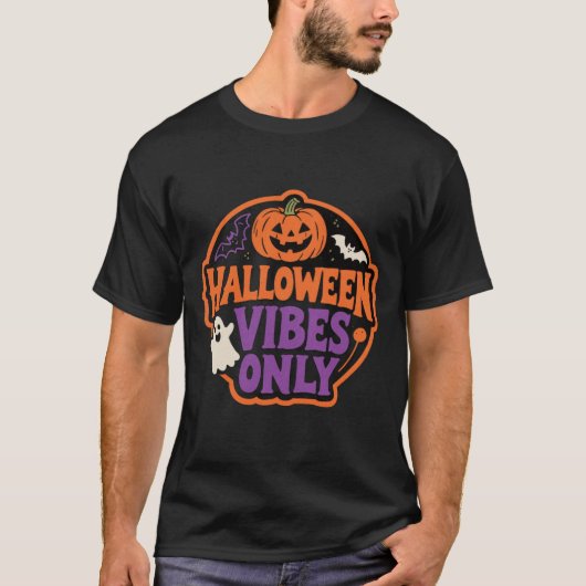 「ハロウィーンVibes Only」レトロハロウィーン男性 Tシャツ (正面)