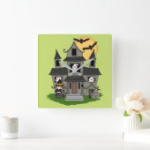 ハロウィ幽霊のよく出るンハウスと小さな魔女グリーン スクエア壁時計 (ホーム)