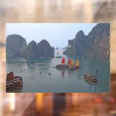 ハロン湾の帆船 – ベトナム，アジア ウィンドウサイン (シート2)