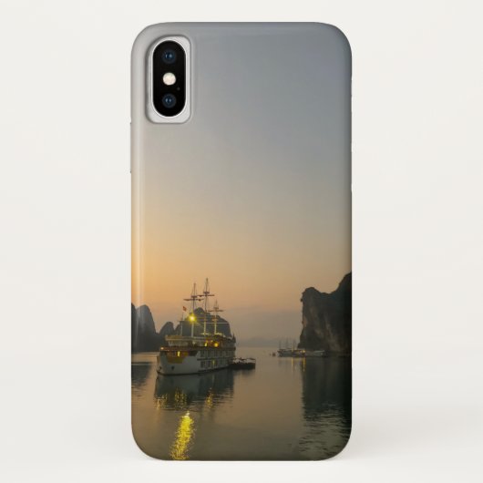 ハロン湾ベトナムの楽しい夕日 Case-Mate iPhoneケース (裏面)