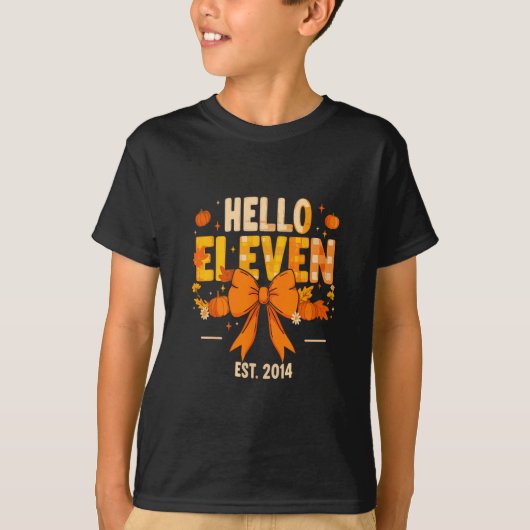 ハローイレブン設立2014年 可愛いリボンのかぼちゃ 秋 11 Tシャツ (正面)