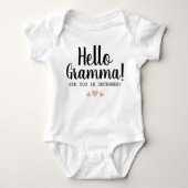 ハローグラマ妊娠の発表 ベビーボディスーツ (正面)
