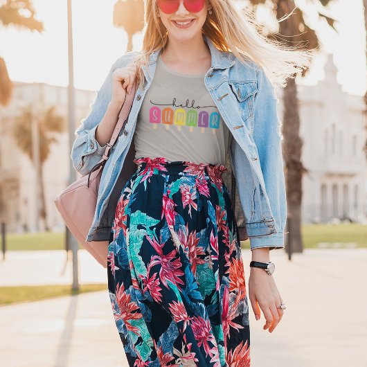 ハローサマーとカラフル文字 Tシャツ