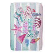 ハローサマーウォーターカラーモノグラムビーチストライプ バスマット (正面縦)