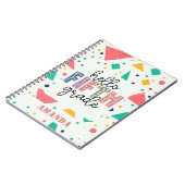 ハロースクール学年カラフル幾何学名前をカスタムする ノートブック (左側)