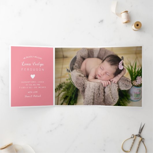 ハローピンクハートフォトコラージュベビー 三つ折り案内状 (内部)