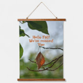 ハロー秋秋の葉の緑の葉中 吊り下げ型タペストリー (正面)