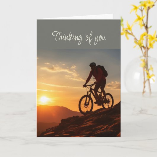 ハロー考えズオブユーマウンテンサイクリングバイクもしくは自転車に乗る人 カード (黄色い花)