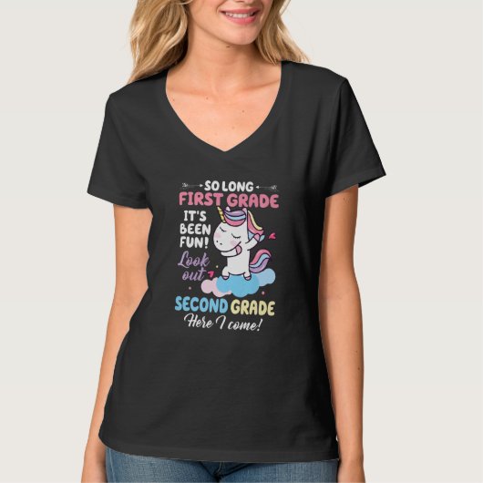 ハロー2年生先生新学期ユニー Tシャツ (正面)