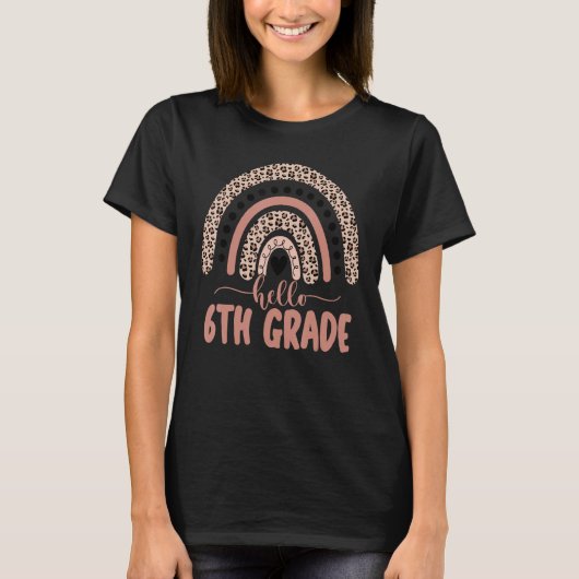 ハロー6年生先生かわいいレインボーヒョウ Tシャツ (正面)