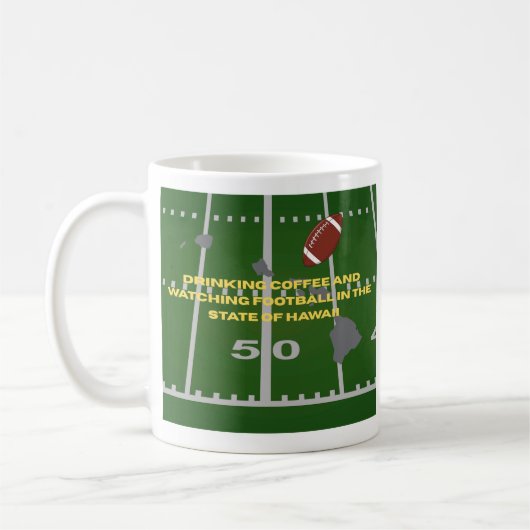 ハワイでのコーヒーとフットボール  コーヒーマグカップ (左)