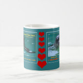 ハワイの修道士のシールは絶滅寸前の動物です- コーヒーマグカップ (中央)