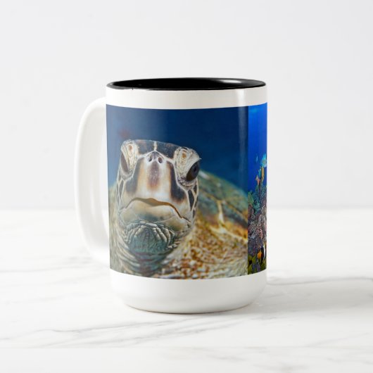 ハワイの緑のウミガメ、Honu ツートーンマグカップ (正面左)