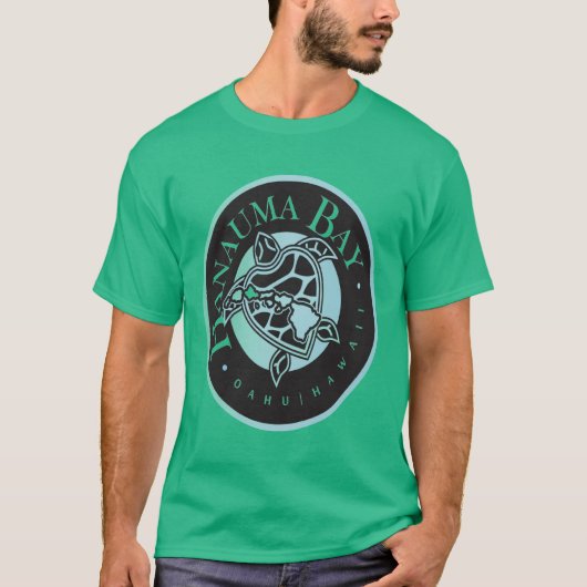ハワイの緑のウミガメ Tシャツ (正面)