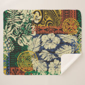 ハワイアンの部族エレメントとハイビスカスファブリックパッチ シェルパブランケット (正面(横))