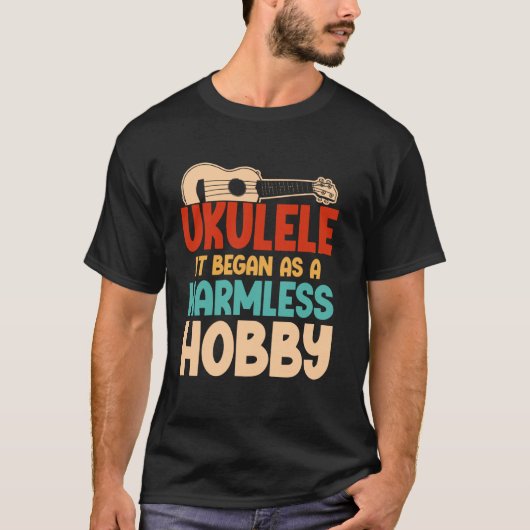 ハワイアンウクレレUkuleleそれは有害物として始まった Tシャツ (正面)