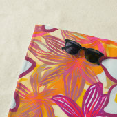 ハワイアンプリントプルメリアパターン ビーチタオル (インサイチュ)