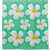 ハワイアン白プルメリア花オン緑 シャワーカーテン (正面)
